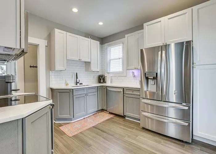 3 Mi To Dtwn Columbus! W/ Private Patio! Holiday home
